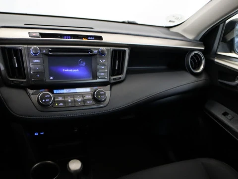 Toyota RAV4 2.2D ADVANCE AUTODRIVE 4WD 5P