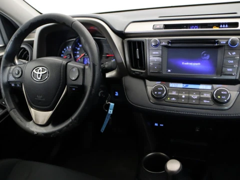 Toyota RAV4 2.2D ADVANCE AUTODRIVE 4WD 5P