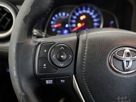 Toyota RAV4 2.2D ADVANCE AUTODRIVE 4WD 5P