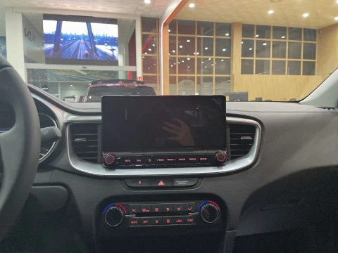 Kia Ceed 1.0 T-GDi 74kW (100CV) Drive