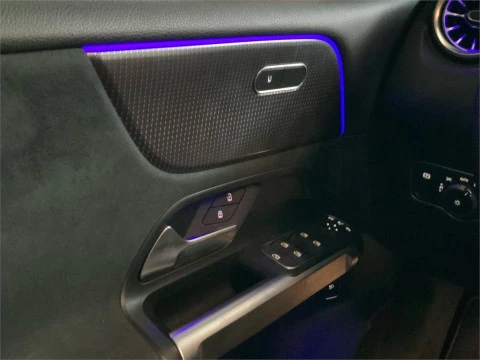 Mercedes-Benz EQB EQB 250