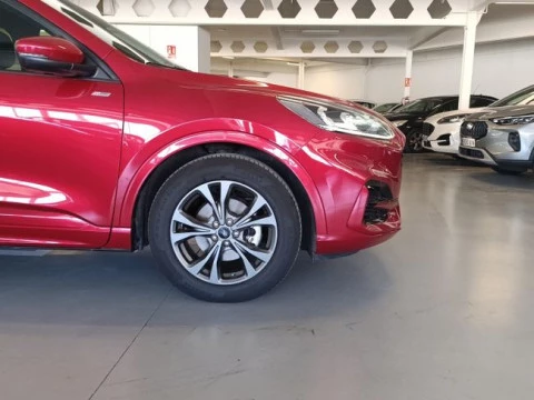 Ford Kuga ST-Line 2.5 Duratec PHEV 165kW Auto