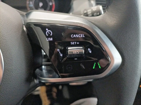 Jaguar E-Pace 2.0D I4 163 PS AWD Auto MHEV R-Dynamic S