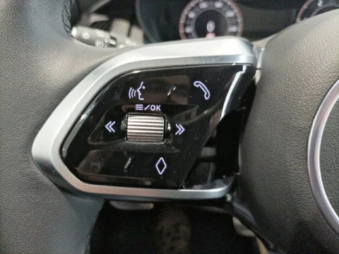 Jaguar E-Pace 2.0D I4 163 PS AWD Auto MHEV R-Dynamic S