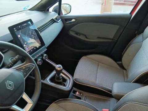 Renault Clio techno Eco-G 100cv (74kW)