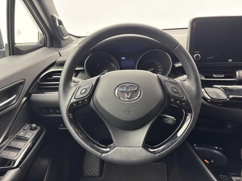 Toyota C-HR 2.0 180H Advance