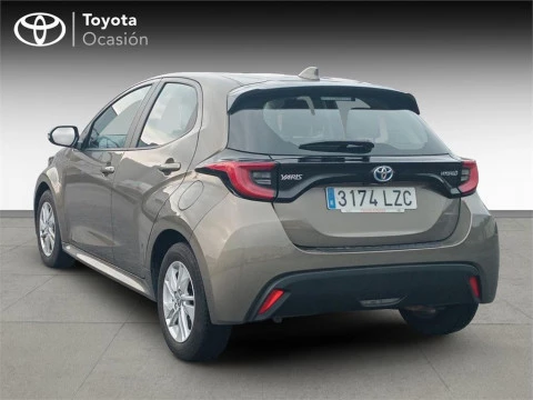 Toyota Yaris 5 Puertas Active Tech 120H Automático (e-CVT)