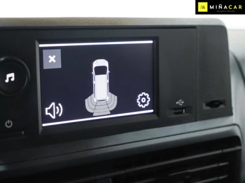 Peugeot Expert Combi BlueHDi 180 S&S Long EAT8 132 kW (180 CV)