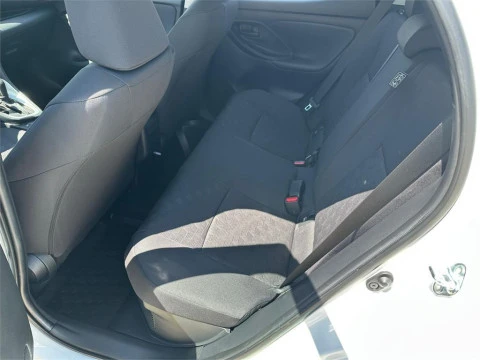 Toyota Yaris 120H 1.5 Active Plus