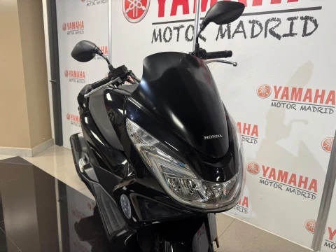 Honda PCX 125 NEGRO