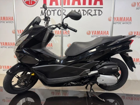 Honda PCX 125 NEGRO