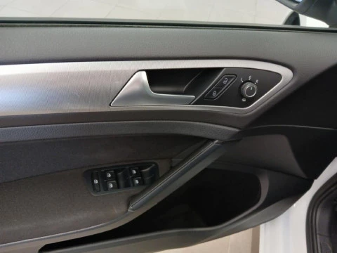 Volkswagen Golf 1.0 TSI EDITION 115CV 5P