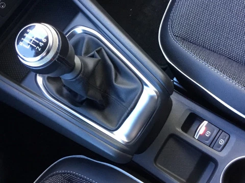 Renault Captur   TCe Techno 67kW