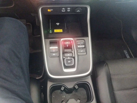 Honda CR-V 2.0 i-MMD HEV 4X2 Elegance Honda CR-V 2.0 i-MMD HEV 4X2 Elegance