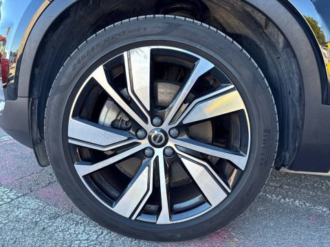 Volvo XC40 1.5 T4 Twin Recharge R-Design Auto