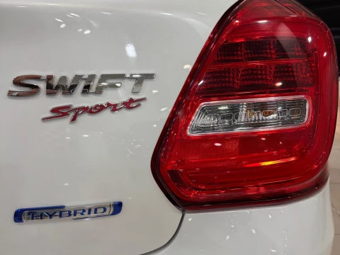 Suzuki Swift 1.4 T SPORT Mild Hybrid