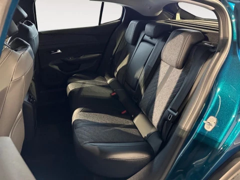 Peugeot 408 408 Allure HYBRID 145 eDCS6