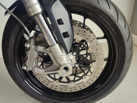 Zero SR ZF 15.6 + Zero SR ZF 15.6 +