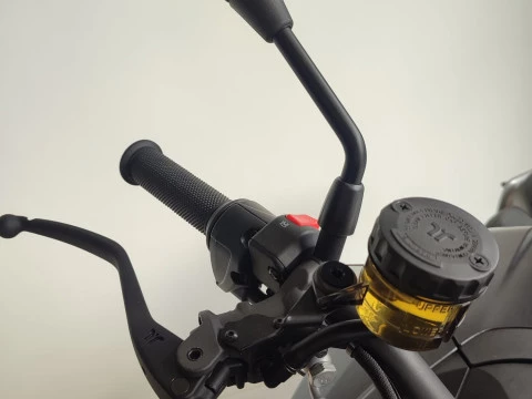 Zero SR ZF 15.6 + Zero SR ZF 15.6 +
