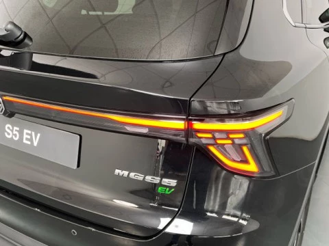 MGS5 EV 64kWh Luxury