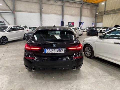 BMW Serie 1 118d Business Auto.