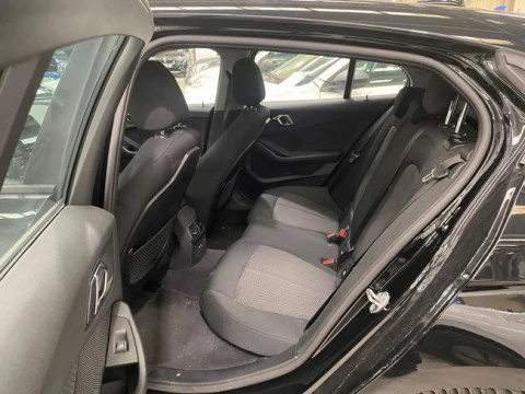 BMW Serie 1 118d Business Auto.