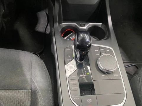 BMW Serie 1 118d Business Auto.