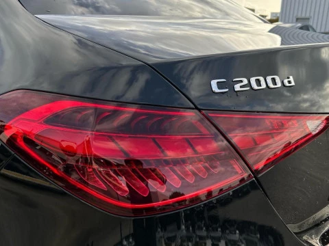 Mercedes-Benz Clase C C 200 d Berlina