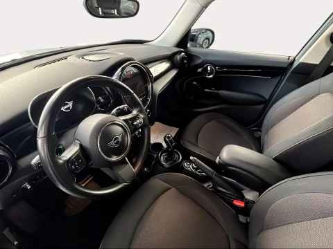 MINI COOPER 5 PUERTAS