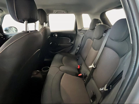 MINI COOPER 5 PUERTAS