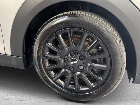 MINI COOPER 5 PUERTAS