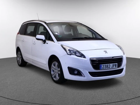 Peugeot 5008 1.2 PURETECH 96KW S&S STYLE 5P 7 PLAZAS