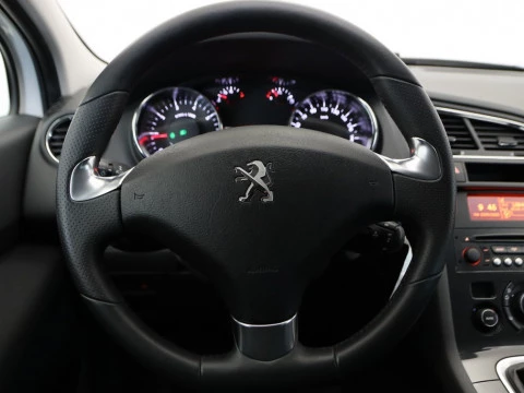 Peugeot 5008 1.2 PURETECH 96KW S&S STYLE 5P 7 PLAZAS