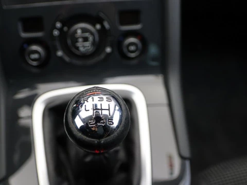 Peugeot 5008 1.2 PURETECH 96KW S&S STYLE 5P 7 PLAZAS