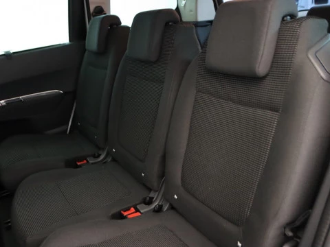 Peugeot 5008 1.2 PURETECH 96KW S&S STYLE 5P 7 PLAZAS