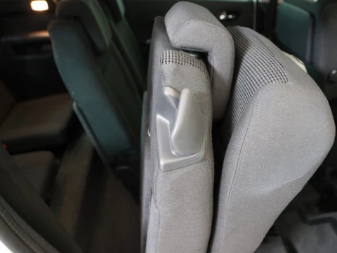 Peugeot 5008 1.2 PURETECH 96KW S&S STYLE 5P 7 PLAZAS