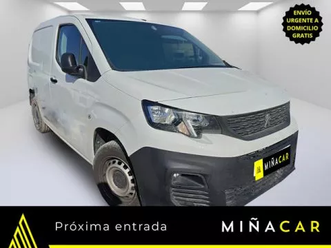 Peugeot Partner Furgon DC BlueHDi 100 S&S Premium 73 kW (98 CV)