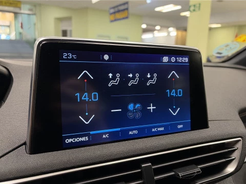 Peugeot 5008 PureTech 130 SANDS GT 96 kW (130 CV)