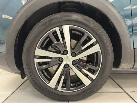 Peugeot 5008 PureTech 130 SANDS GT 96 kW (130 CV)