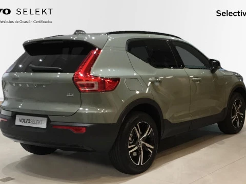 Volvo XC40 XC40 PLUS B3 MILD HYBRID GASOLINA