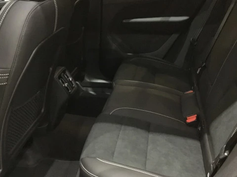 Volvo XC40 XC40 PLUS B3 MILD HYBRID GASOLINA