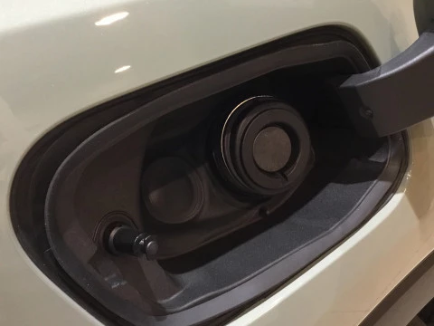 Volvo XC40 XC40 PLUS B3 MILD HYBRID GASOLINA