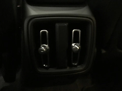 Volvo XC40 XC40 PLUS B3 MILD HYBRID GASOLINA