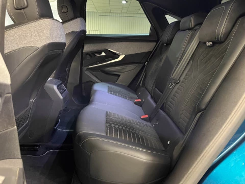 Peugeot 3008 GT Eléctrico 157kW