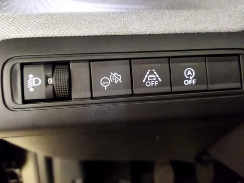 Citroën C3 Aircross 1.2 TURBO 73KW PLUS 5P Citroën C3 Aircross 1.2 TURBO 73KW PLUS 5P