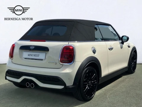 MINI Cabrio S 131 kW (178 CV)