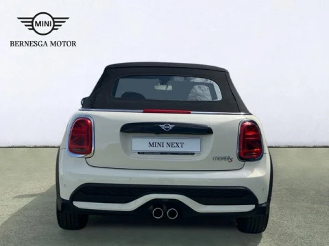 MINI Cabrio S 131 kW (178 CV)