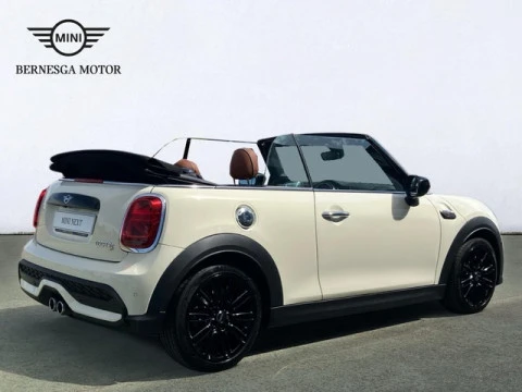 MINI Cabrio S 131 kW (178 CV)