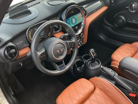 MINI Cabrio S 131 kW (178 CV)