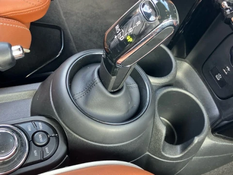 MINI Cabrio S 131 kW (178 CV)